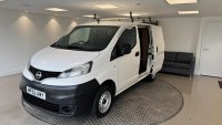 NISSAN NV200