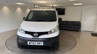 NISSAN NV200