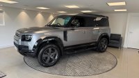 LAND ROVER DEFENDER 110