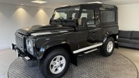 LAND ROVER DEFENDER 90
