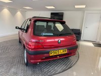 PEUGEOT 106