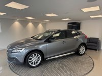 VOLVO V40 CROSS COUNTRY