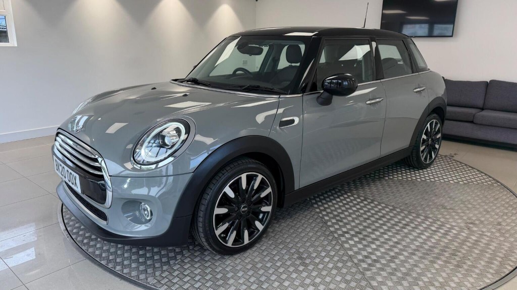 2020 MINI HATCH